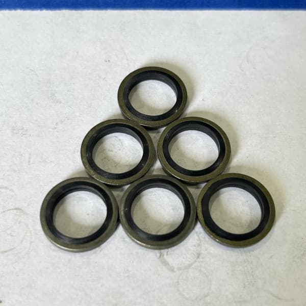 Lông Đền Dầu (Bonded Seal) Cao Su NBR D12 (ID12.4xOD18x2.0)