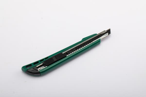 Dao Rọc Giấy 9×80 mm SATA 93426