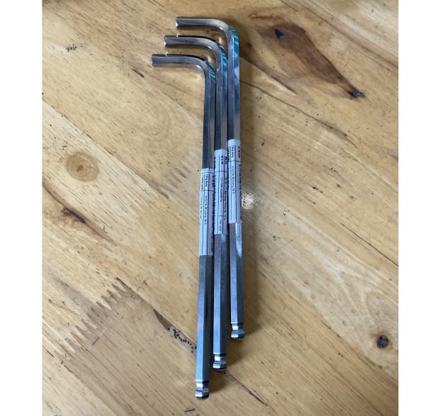 Cây Lục Giác 7 mm Đầu Bi Siêu Dài SATA 80113