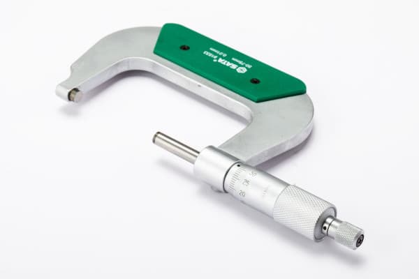Thước Panme Cơ Khí (50–75 mm/0.02) SATA 91533