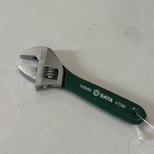 Mỏ Lết Có Điều Chỉnh Kiểu Châu Âu 4 inch SATA 47248