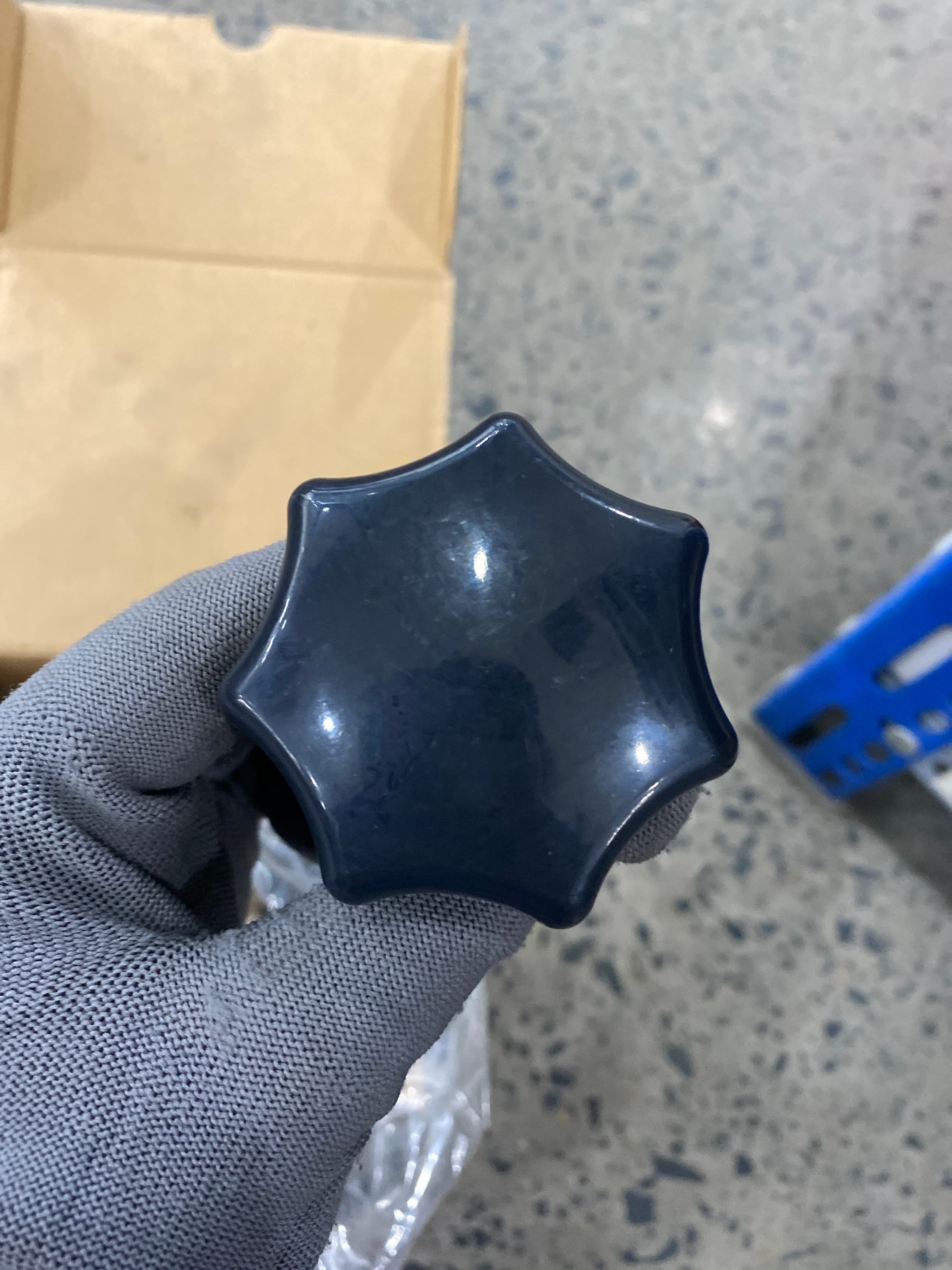 Núm vặn Buyoung M10 EKN-10