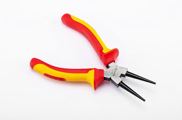 Kìm Mở Phe Trong Mũi Thẳng Cách Điện 6" SATA 70161