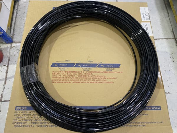 Ống Dẫn Khí Nén Nhựa PU OD 4 x ID 2.5 mm Màu Đen Pisco UB0425-100-B