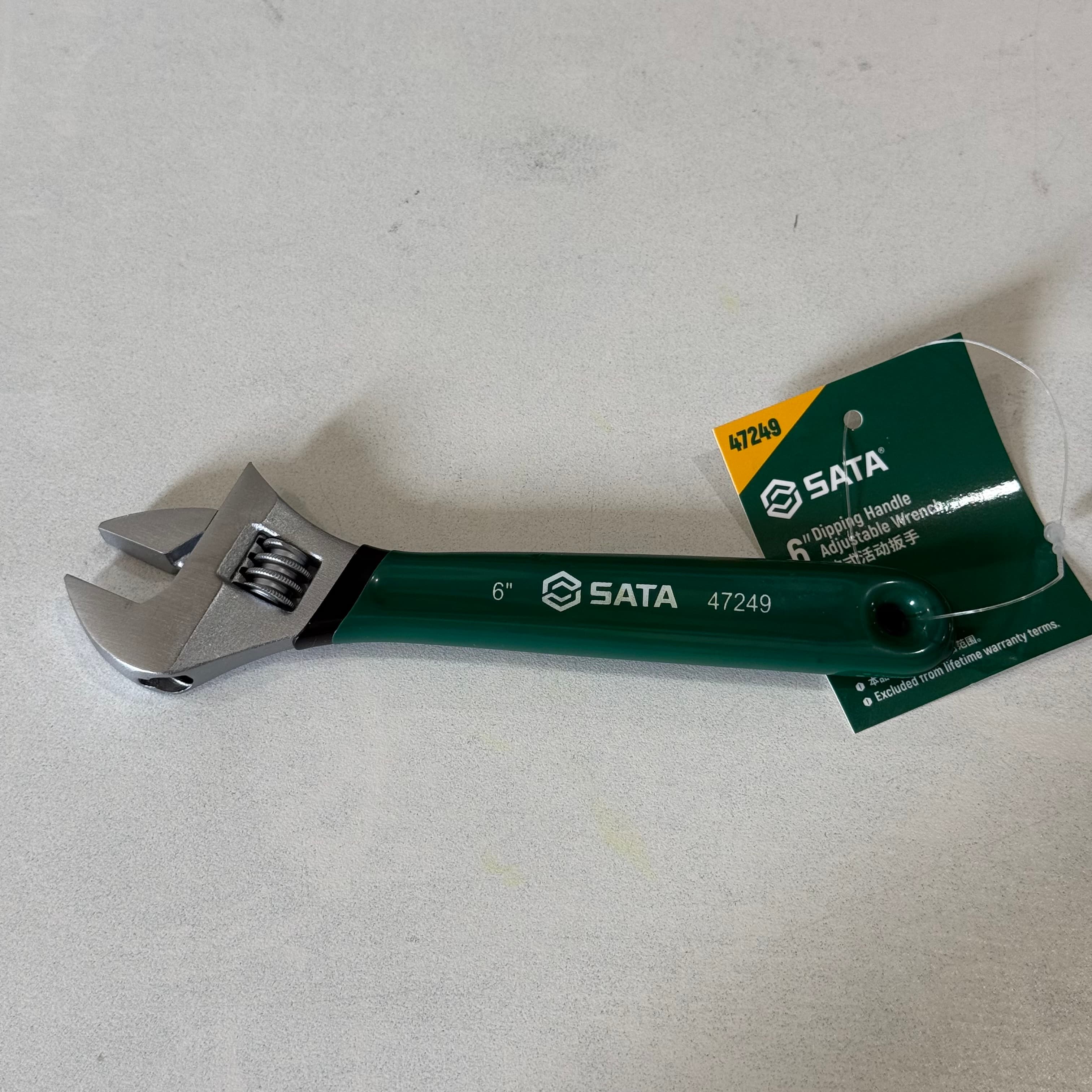 Mỏ Lết Có Điều Chỉnh Kiểu Châu Âu 6 inch SATA 47249