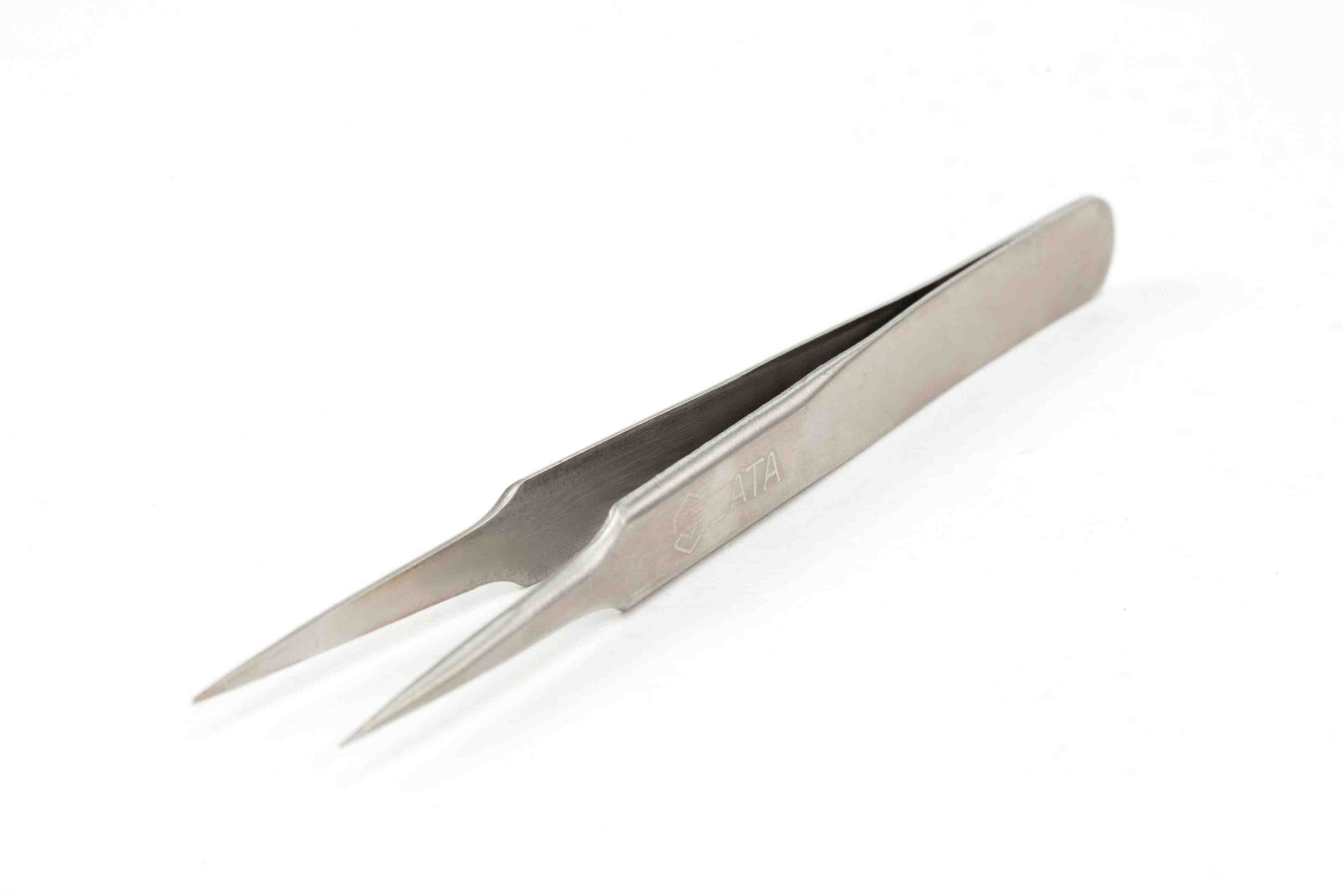 Nhíp Nhọn 115 mm SATA 03105