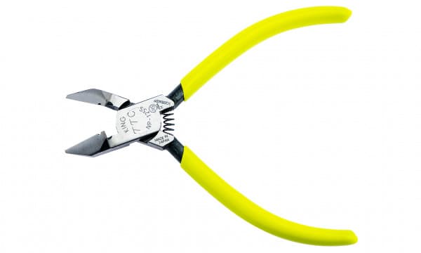 Kìm Cắt Chéo Có Lỗ Tuốt Dây 157mm Tsunoda NP-150S