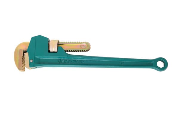 Mỏ Lết Titan 18" SATA 70816 A