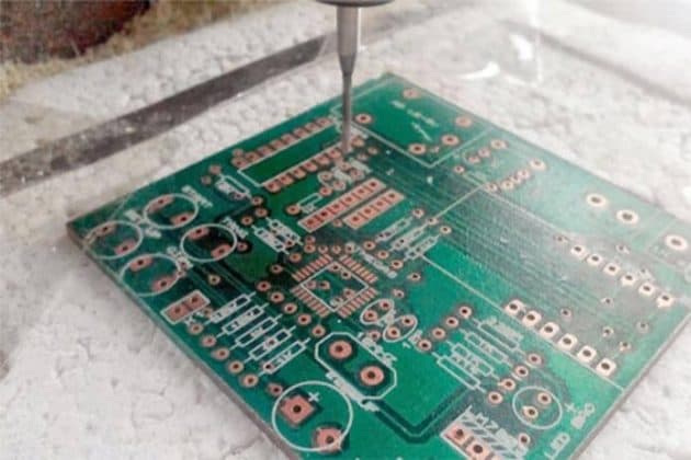 Mạch PCB là gì? Cấu tạo, ứng dụng & nguyên lý hoạt động (2025)