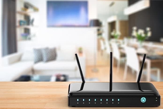 Router (bộ định tuyến): cấu tạo & cách hoạt động (2025)