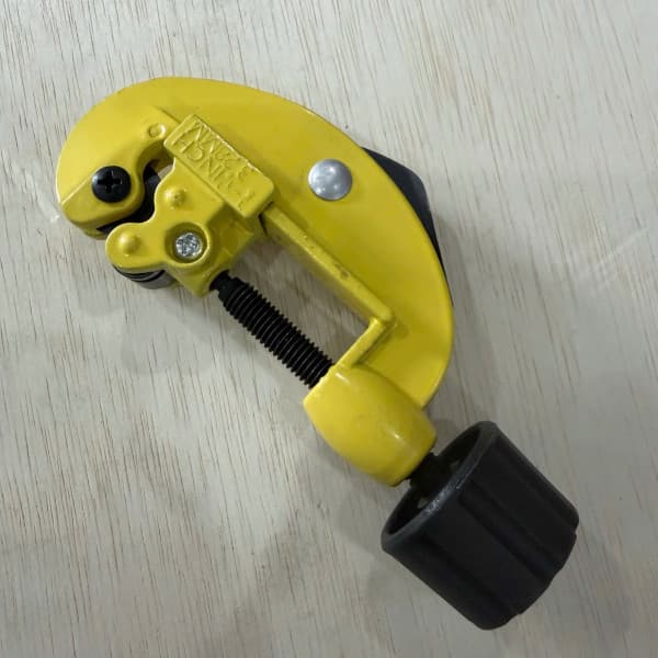 Dao Cắt Ống 3-28 mm Bosi BS304021
