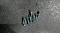 Bulong Pake Đầu Tròn Thép Mạ Kẽm 4.6 M4x20