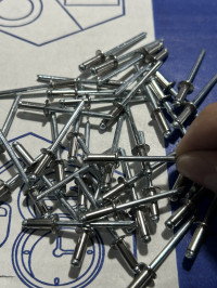 Rivet Inox 304 Chân Thép OD4.0x10mm (1000pcs)