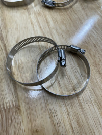 Cổ Dê Vặn Vít Inox 201 Cho Ống Từ 52-76mm