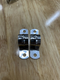 Cùm Omega Inox 304 (DN15) Ø21mm