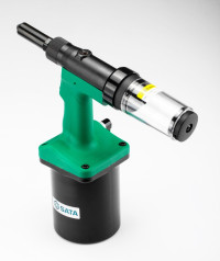 Máy Bắn Đai Ốc Thủy Lực Khí Nén Tự Mồi Nâng Cao Ø6.4 Sata 02707