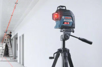 Máy Cân Mực Laser Tia Đỏ Bosch GLL 3-80 0601063S00 (Máy+4 Pin 1.5V+Phụ Kiện)