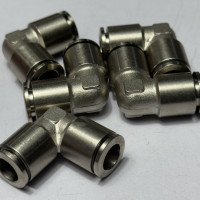 Đầu Nối Nhanh Khí Nén Đồng Cong Phi 8 mm CDC BUL 0800