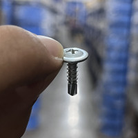 Vít Đuôi Cá Đầu Dù Thép Mạ Kẽm Dinosaur (980-1000 Con) 4.2x16mm (#8-18TPI)