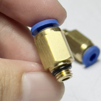 Đầu Nối Nhanh Khí Nén Ø4mm - Ren Ngoài M6 CDC MPC 04M6 (Màu Xanh)