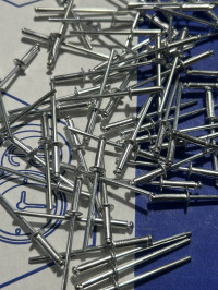 Rivet Nhôm OD3.2x8mm (995-1000 Cái)