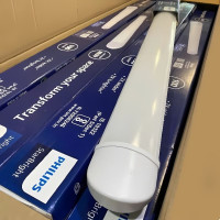 Đèn Bán Nguyệt StarBright Wide Nxt 40W  CDL Philips 915006550201