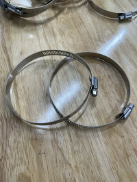 Cổ Dê Vặn Vít Inox 201 Cho Ống Từ 84-108mm