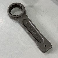 Cờ Lê Đóng 1 Đầu Vòng 12 Cạnh 50mm Sata 48516