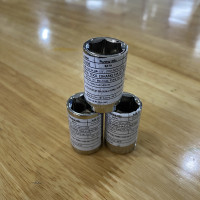 Đầu Tuýp 6 Cạnh 1/2 inch - 17 mm SATA 13308