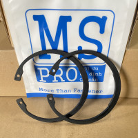 Phe Gài Lỗ Thép 65Mn DIN472 D92x3.0