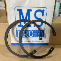 Phe Gài Lỗ Thép 65Mn DIN472 D105x4.0