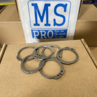 Phe Gài Trục Inox 420 DIN471 D31x1.5