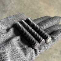 Guzong Thép Đen 8.8 M12x60