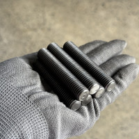 Guzong Thép Đen 8.8 M12x65