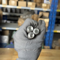 Guzong Thép Đen 8.8 M16x80