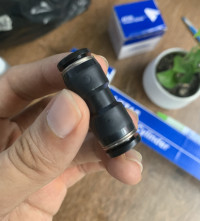 Đầu Nối Khí Thẳng Phi 4 mm Đen Airtac PU4D