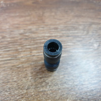 Đầu Nối Khí Thẳng Phi 8 mm Đen Airtac PU8D