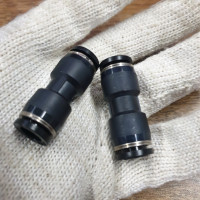 Đầu Nối Khí Thẳng Phi 8 mm Đen Airtac PU8D