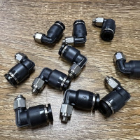 Đầu Nối Khí Cong Ren Ngoài Phi 6 mm - M5 Đen Airtac PL6M5D