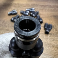 Đầu Nối Khí Chữ Y Phi 8 mm Đen Airtac PY8D