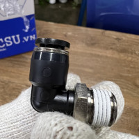 Đầu Nối Khí Cong Ren Ngoài Phi 8 mm - PT1/4 Đen Airtac PL802D