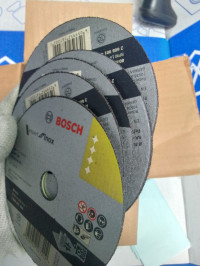 Đá cắt Inox 105x1.0x16mm Bosch 2608901468