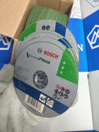 Đá cắt sắt (Màu xanh) 105x1.2x16mm Bosch 2608619701